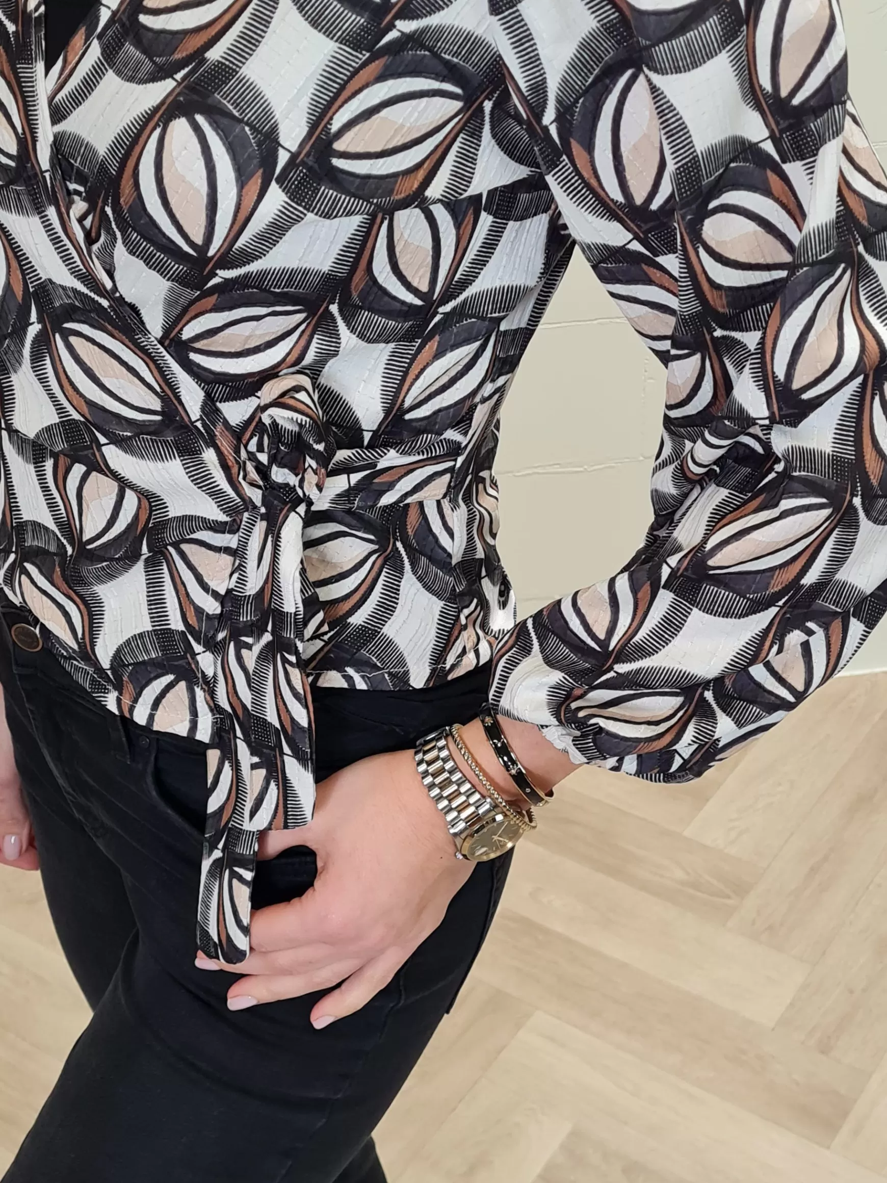 Trendz Knoop Blouse Marlieke Zwart Hot